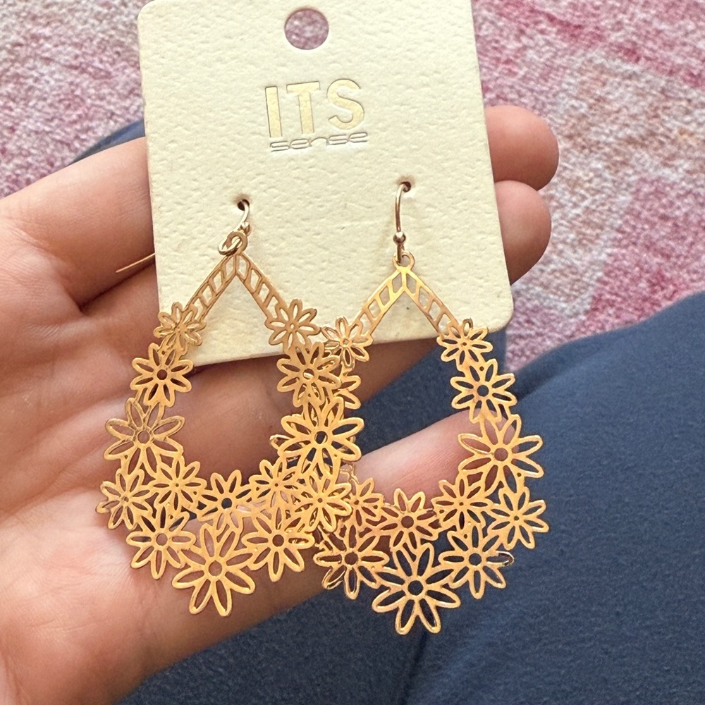 Gold Floral Drop Earrings